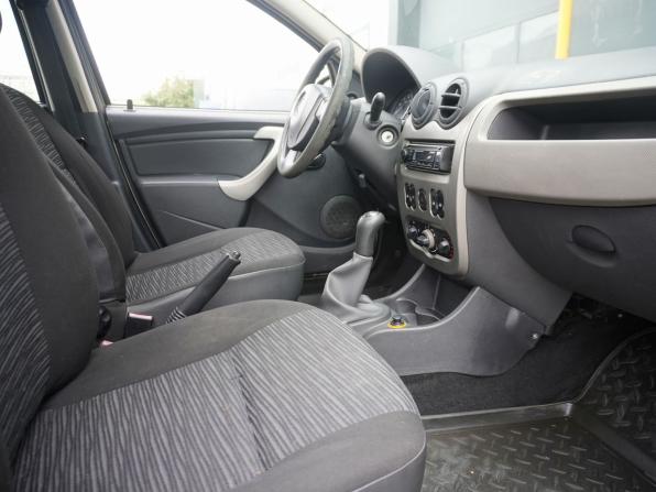 Renault Sandero I с пробегом 2010 года, цена 550 000 рублей, 88383 км, хэтчбек, Автокод Объявления