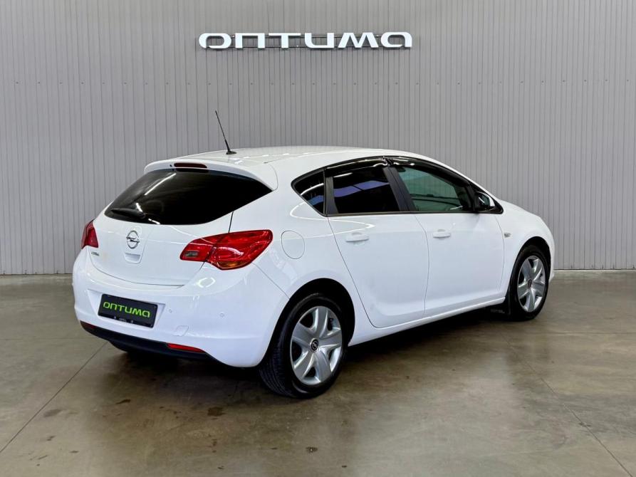 Opel Astra J Краснодар  - изображение 5