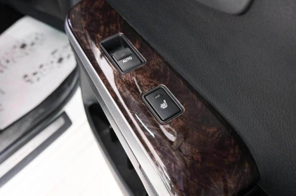 Toyota Camry VII (XV50) Рестайлинг 2 Красноярск  - изображение 20