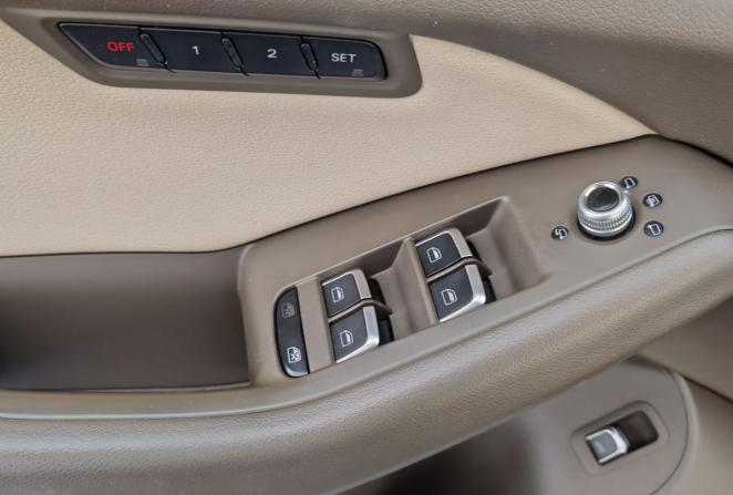 Audi Q5 I (8R) Рестайлинг с пробегом 2012 года, цена 1 799 000 рублей, 175451 км, внедорожник, Автокод Объявления