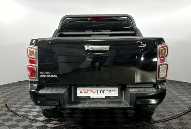 Isuzu D-Max III с пробегом 2024 года, цена 3 150 000 рублей, 158819 км, offers.body_type.unknown, Автокод Объявления