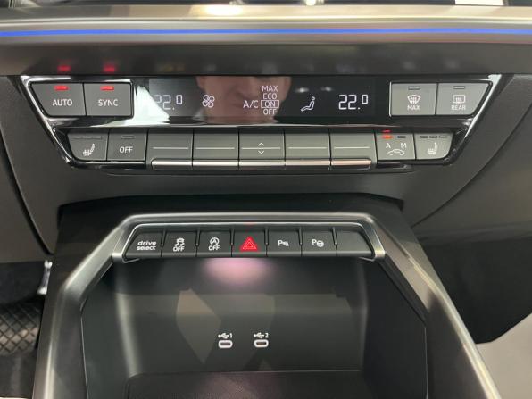 Новый Audi A3 IV (8Y) Рестайлинг 2026 года, цена 4 150 000 рублей, хэтчбек, Автокод Объявления