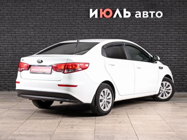 Kia Rio III Рестайлинг с пробегом 2016 года, цена 1 000 000 рублей, 168747 км, седан, Автокод Объявления