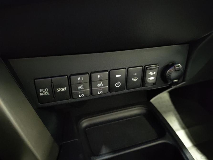 Toyota RAV4 IV (XA40) Рестайлинг Казань  - изображение 24