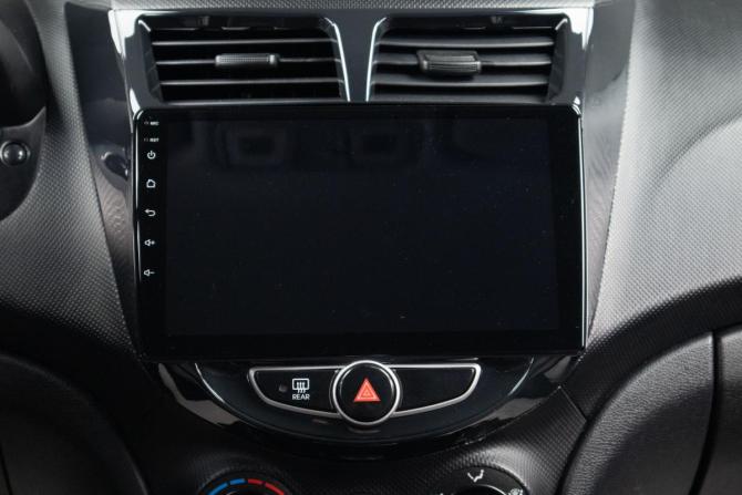 Hyundai Solaris I с пробегом 2013 года, цена 749 000 рублей, 263212 км, седан, Автокод Объявления