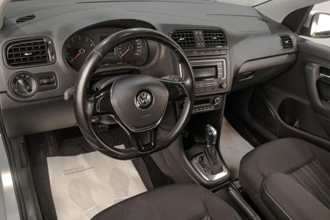 Volkswagen Polo V Рестайлинг с пробегом 2018 года, цена 1 319 000 рублей, 91500 км, седан, Автокод Объявления