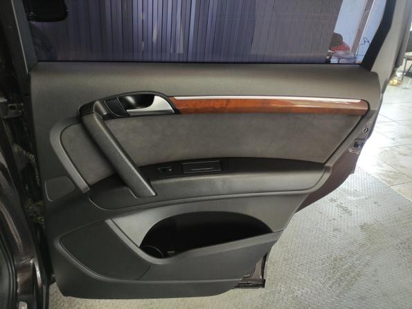 Audi Q7 I (4L) Рестайлинг с пробегом 2010 года, цена 1 830 000 рублей, 174000 км, внедорожник, Автокод Объявления