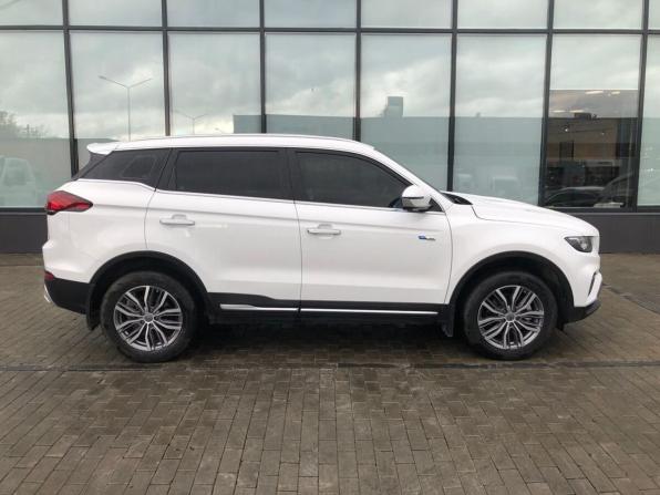 Geely Atlas Pro с пробегом 2022 года, цена 2 310 000 рублей, 80950 км, внедорожник, Автокод Объявления