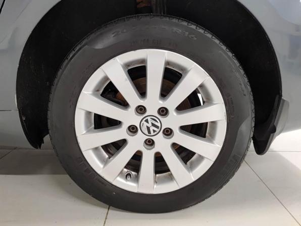 Volkswagen Passat B7 с пробегом 2013 года, цена 880 000 рублей, 277337 км, седан, Автокод Объявления