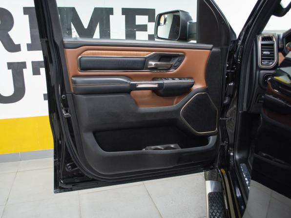 Ram 1500 V с пробегом 2022 года, цена 8 499 000 рублей, 12296 км, offers.body_type.unknown, Автокод Объявления