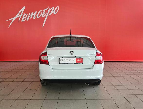 Skoda Rapid I с пробегом 2017 года, цена 1 190 000 рублей, 156280 км, лифтбек, Автокод Объявления