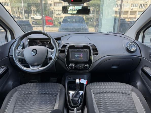 Renault Kaptur I с пробегом 2017 года, цена 1 550 000 рублей, 157857 км, внедорожник, Автокод Объявления