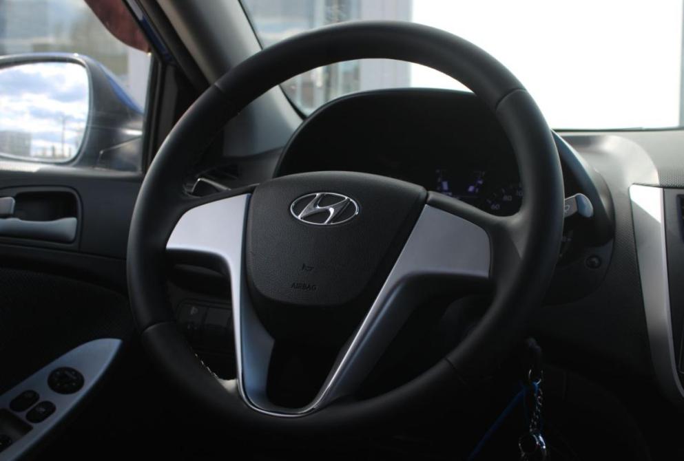 Hyundai Solaris I Саратов  - изображение 21