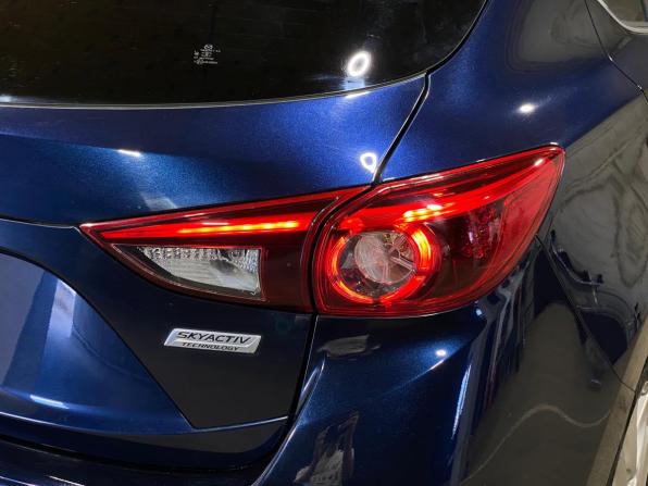 Mazda Axela III с пробегом 2016 года, цена 1 380 000 рублей, 110049 км, хэтчбек, Автокод Объявления