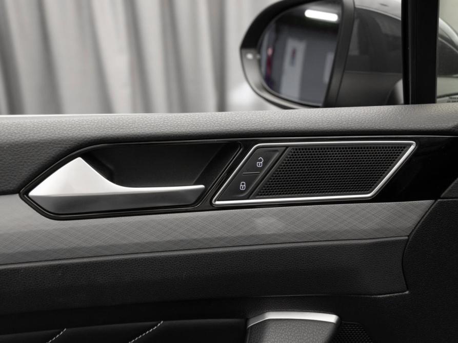 Volkswagen Passat B8 Рестайлинг Москва  - изображение 21