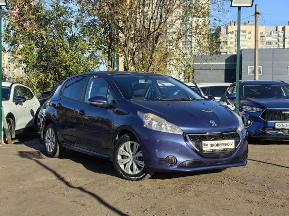 Peugeot 208 I с пробегом 2013 года, цена 579 000 рублей, 157659 км, хэтчбек, Автокод Объявления