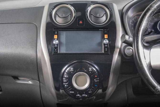 Nissan Note II с пробегом 2013 года, цена 899 000 рублей, 142000 км, хэтчбек, Автокод Объявления