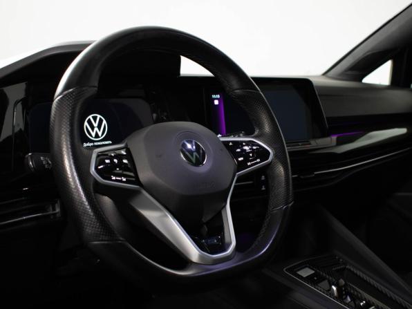 Volkswagen Golf VIII с пробегом 2020 года, цена 2 797 000 рублей, 69856 км, хэтчбек, Автокод Объявления