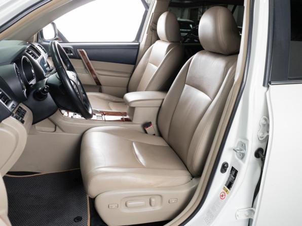 Toyota Highlander II (XU40) Рестайлинг с пробегом 2013 года, цена 2 199 000 рублей, 237455 км, внедорожник, Автокод Объявления