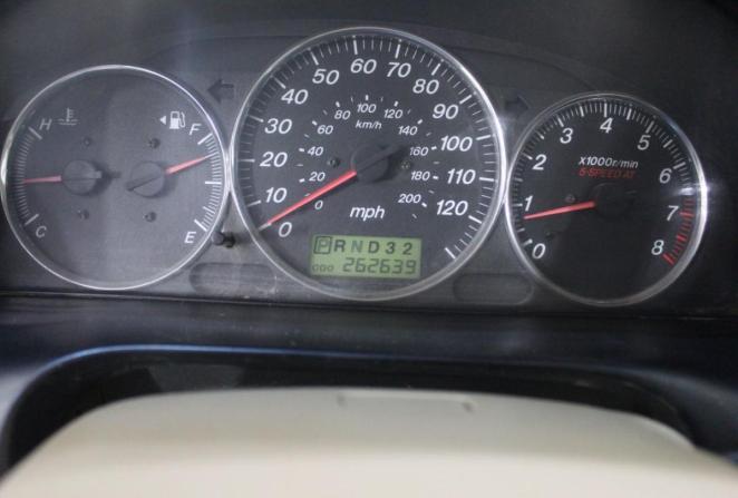 Mazda MPV II (LW) Рестайлинг с пробегом 2004 года, цена 375 000 рублей, 262639 км, компактвэн, Автокод Объявления