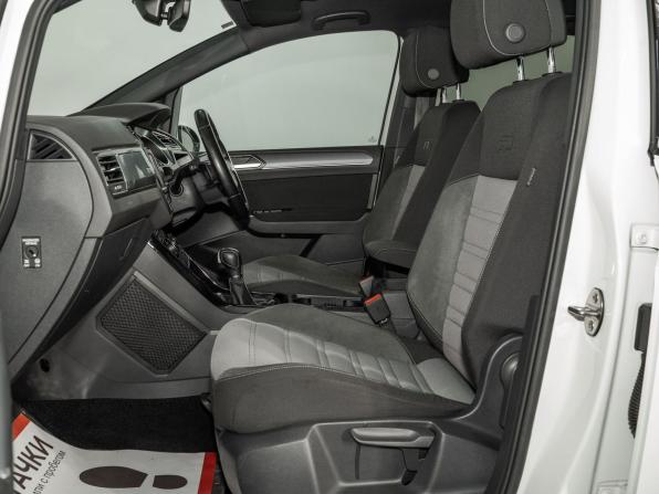 Volkswagen Touran II с пробегом 2016 года, цена 1 400 500 рублей, 135762 км, компактвэн, Автокод Объявления