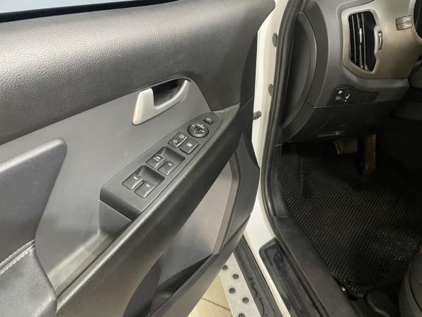 Kia Sportage III Рестайлинг с пробегом 2014 года, цена 1 370 000 рублей, 125087 км, внедорожник, Автокод Объявления