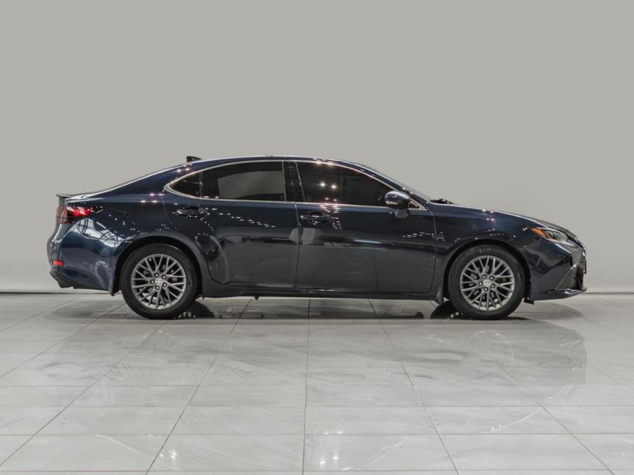 Lexus ES VI Рестайлинг Мурманск  - изображение 5