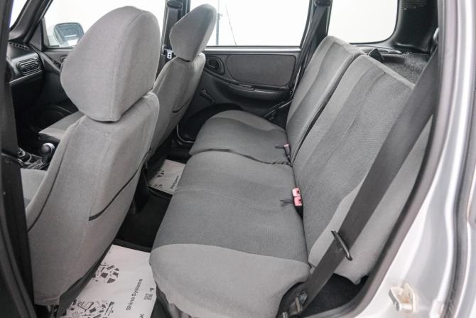 Chevrolet Niva I Рестайлинг с пробегом 2011 года, цена 599 000 рублей, 230000 км, внедорожник, Автокод Объявления