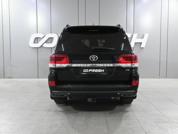 Toyota Land Cruiser 200 Series Рестайлинг 2 с пробегом 2016 года, цена 4 619 000 рублей, 392092 км, внедорожник, Автокод Объявления