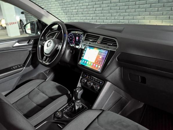 Volkswagen Tiguan II с пробегом 2017 года, цена 2 650 000 рублей, 210421 км, внедорожник, Автокод Объявления