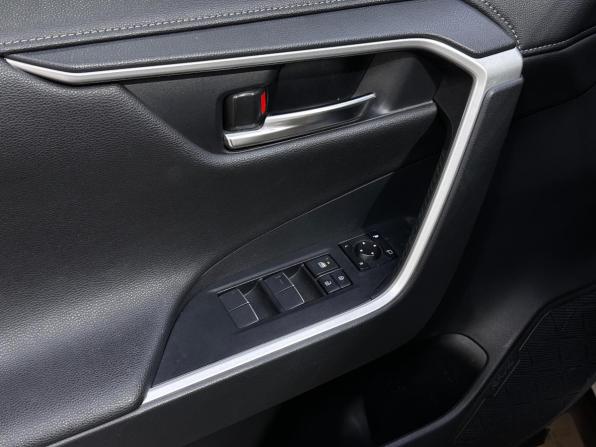 Toyota RAV4 V (XA50) с пробегом 2019 года, цена 2 520 000 рублей, 157372 км, внедорожник, Автокод Объявления