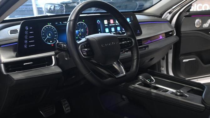 Chery Arrizo 8 с пробегом 2023 года, цена 2 075 000 рублей, 28457 км, седан, Автокод Объявления