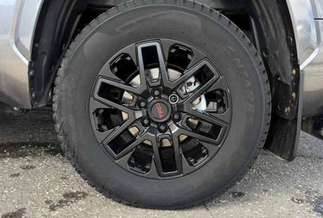 Toyota Tundra III с пробегом 2023 года, цена 7 990 000 рублей, 54309 км, offers.body_type.unknown, Автокод Объявления