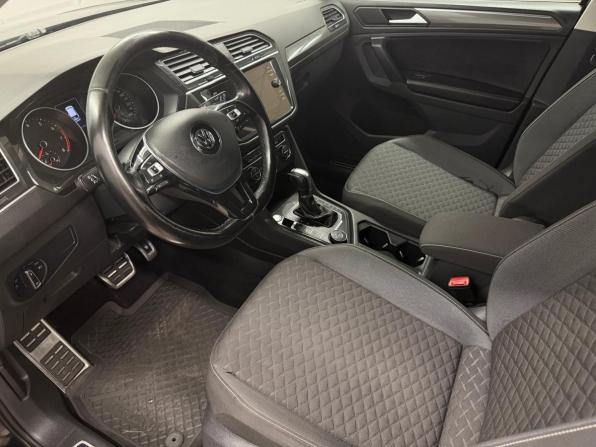 Volkswagen Tiguan II с пробегом 2019 года, цена 2 222 000 рублей, 169854 км, внедорожник, Автокод Объявления