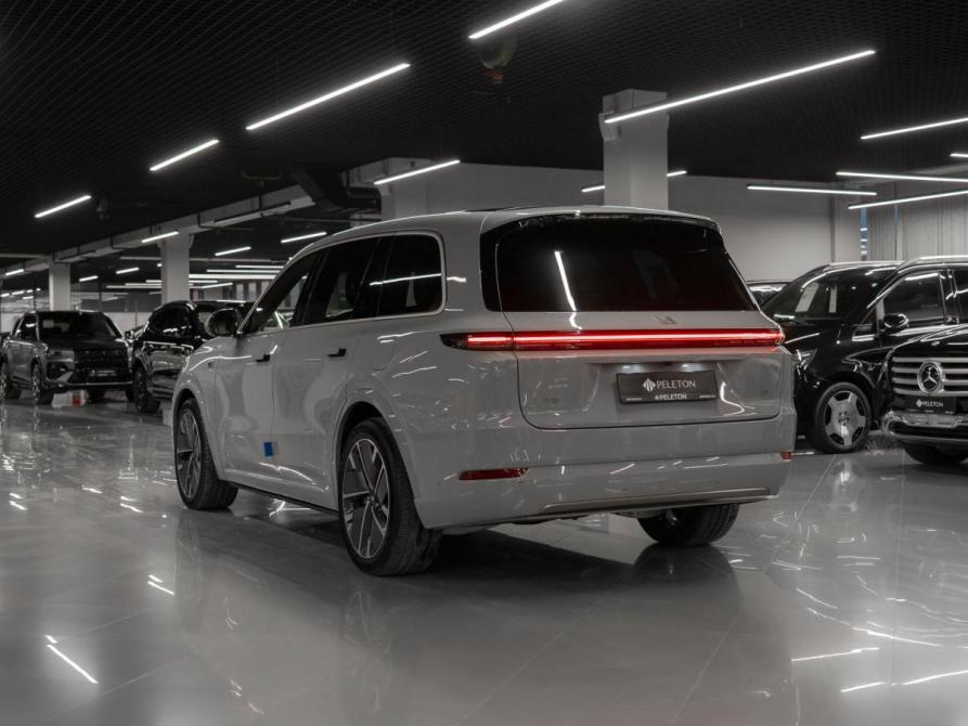 Li Auto (Lixiang) L9 I Рестайлинг Москва  - изображение 4