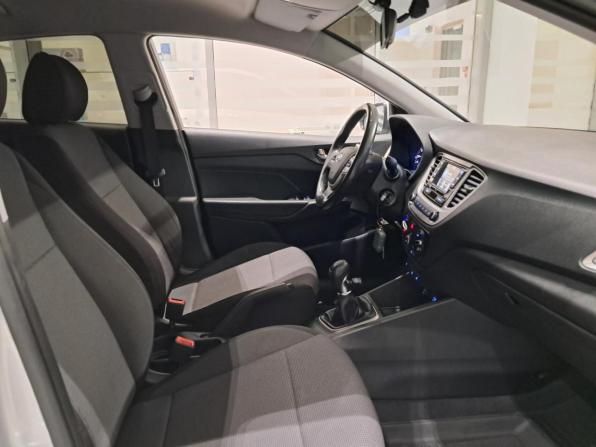 Hyundai Solaris II с пробегом 2019 года, цена 1 434 000 рублей, 75345 км, седан, Автокод Объявления