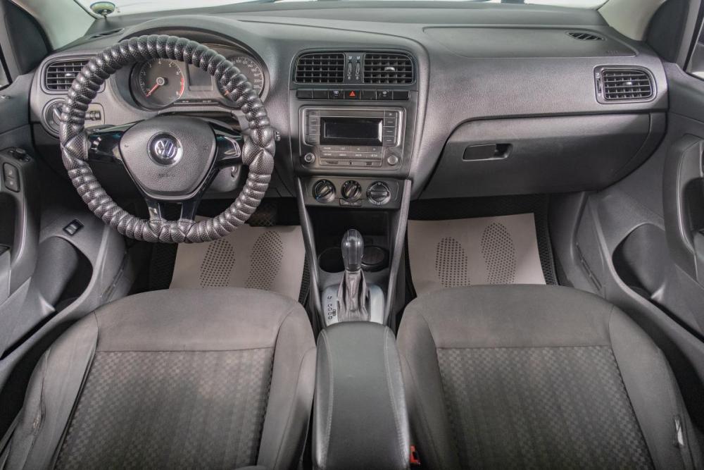 Volkswagen Polo V Рестайлинг Томск  - изображение 11