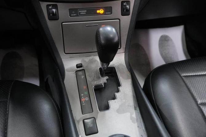 Toyota Avensis III с пробегом 2009 года, цена 949 000 рублей, 310000 км, седан, Автокод Объявления