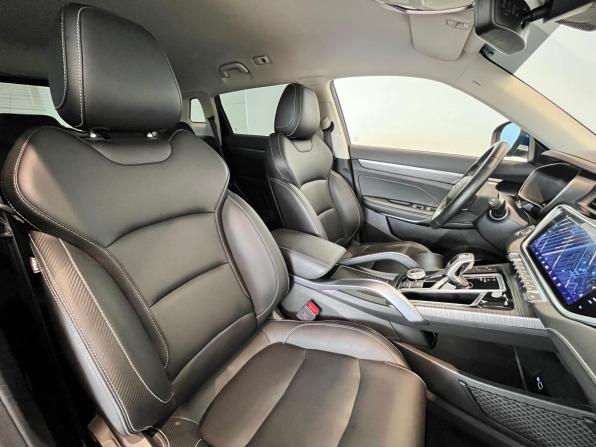 Geely Atlas Pro с пробегом 2022 года, цена 1 950 000 рублей, 45850 км, внедорожник, Автокод Объявления