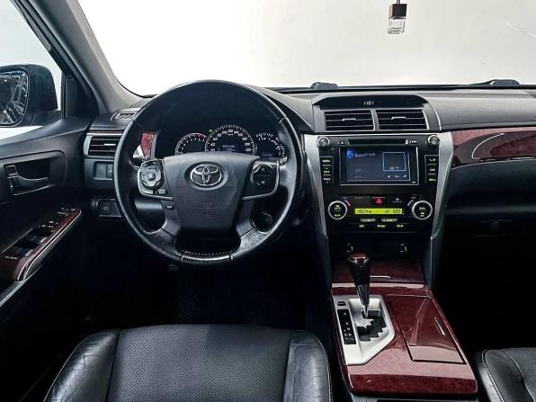 Toyota Camry VII (XV50) с пробегом 2014 года, цена 1 750 000 рублей, 208395 км, седан, Автокод Объявления