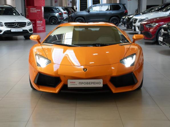 Lamborghini Aventador I с пробегом 2014 года, цена 27 000 000 рублей, 6160 км, купе, Автокод Объявления