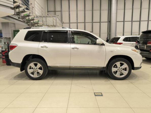 Toyota Highlander II (XU40) Рестайлинг с пробегом 2011 года, цена 1 850 000 рублей, 192870 км, внедорожник, Автокод Объявления