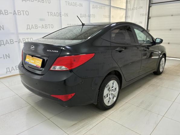 Hyundai Solaris I Рестайлинг с пробегом 2015 года, цена 999 000 рублей, 140000 км, седан, Автокод Объявления