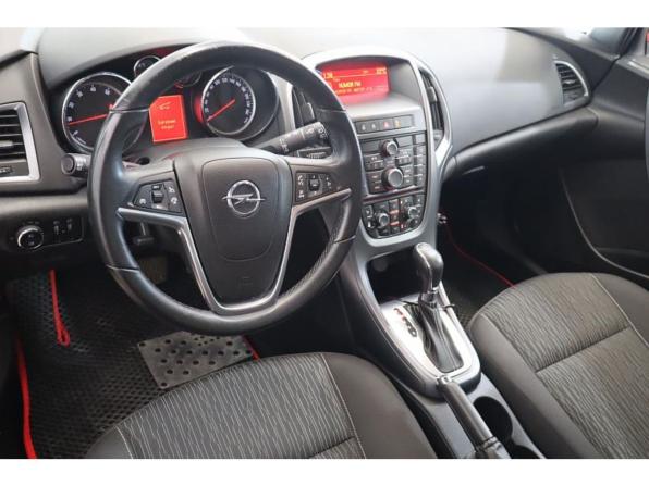 Opel Astra J Рестайлинг с пробегом 2012 года, цена 778 000 рублей, 102138 км, хэтчбек, Автокод Объявления