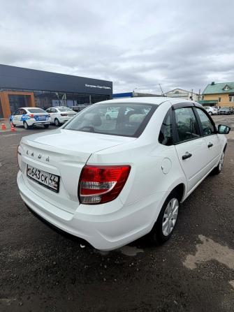 Lada (ВАЗ) Granta I Рестайлинг с пробегом 2021 года, цена 630 000 рублей, 75000 км, седан, Автокод Объявления