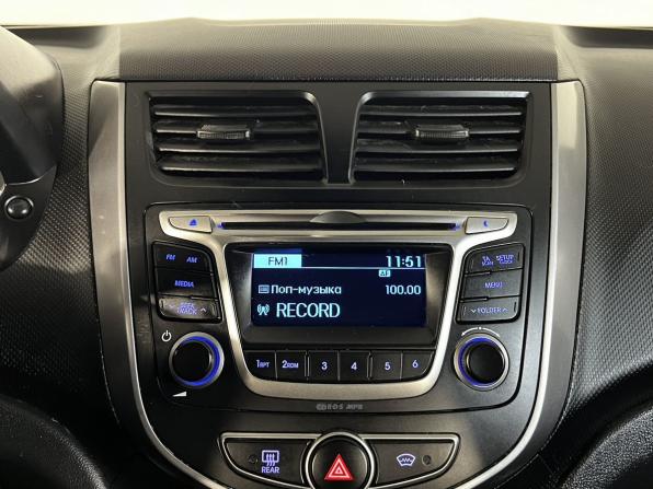 Hyundai Solaris I Рестайлинг с пробегом 2014 года, цена 759 900 рублей, 258616 км, седан, Автокод Объявления