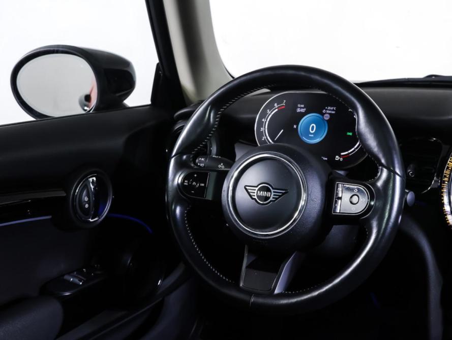 Mini Hatch III (F55/F56) Рестайлинг 2 Москва  - изображение 14
