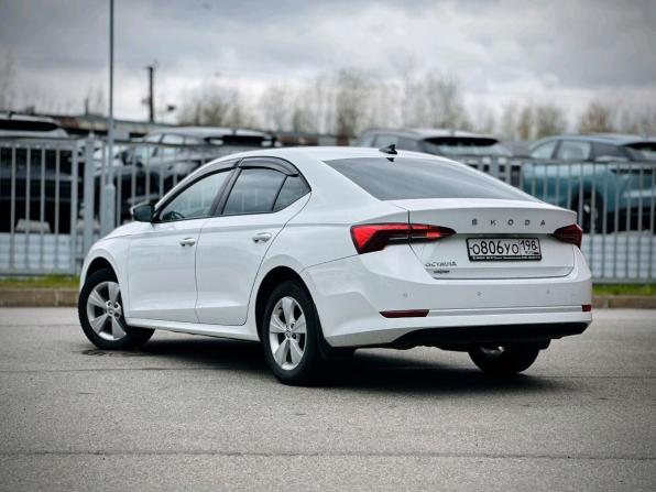 Skoda Octavia IV (A8) с пробегом 2021 года, цена 1 777 000 рублей, 172981 км, лифтбек, Автокод Объявления