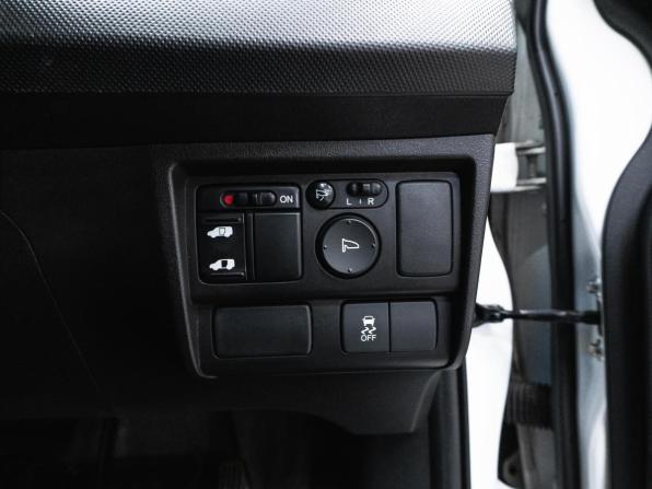 Honda Freed I Рестайлинг 2 с пробегом 2014 года, цена 1 240 000 рублей, 102340 км, компактвэн, Автокод Объявления