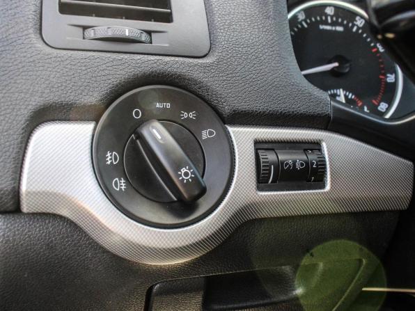 Skoda Octavia II (A5) Рестайлинг с пробегом 2011 года, цена 830 000 рублей, 165000 км, лифтбек, Автокод Объявления